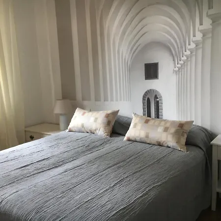 Villamonestevole501 4* 艾姆波蒂德
