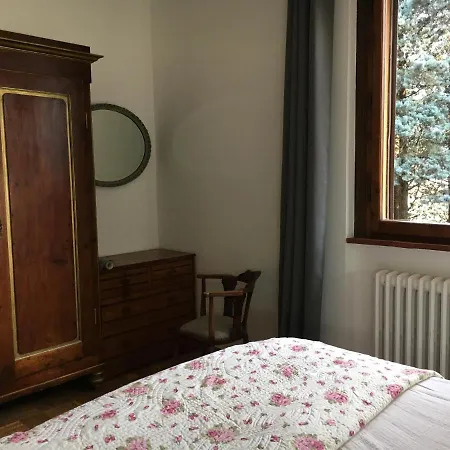 Villamonestevole501 4* 艾姆波蒂德