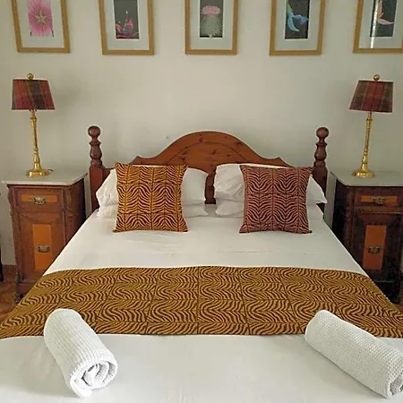 Villamonestevole501 בית הארחה אומברטידה